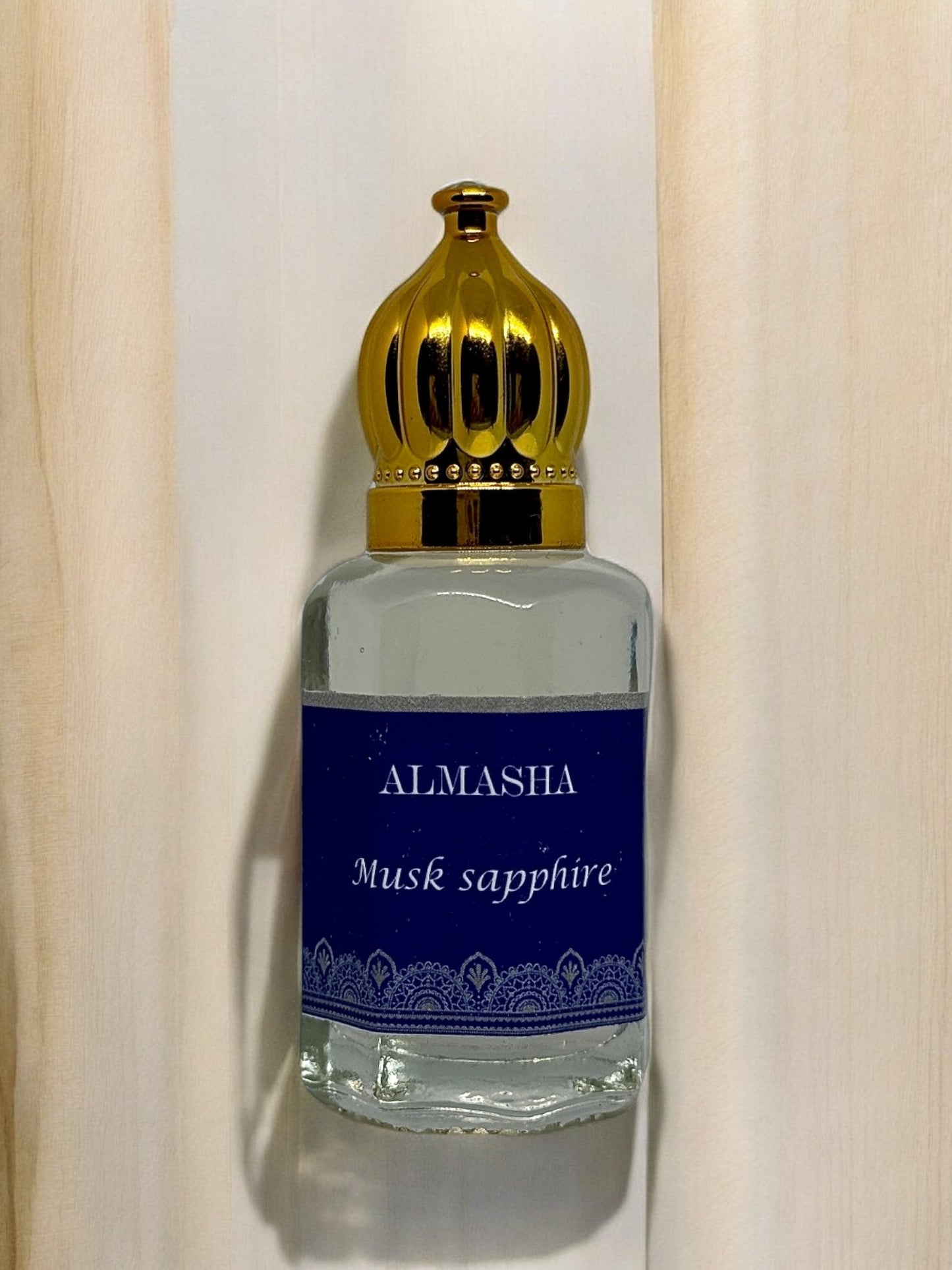 Musk Sapphire – A Rare Blue Musk with a Cool & Powdery Finish